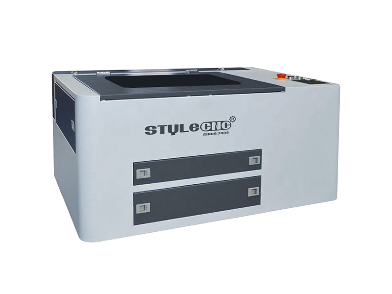 經濟實惠的小型臺式激光雕刻切割機
