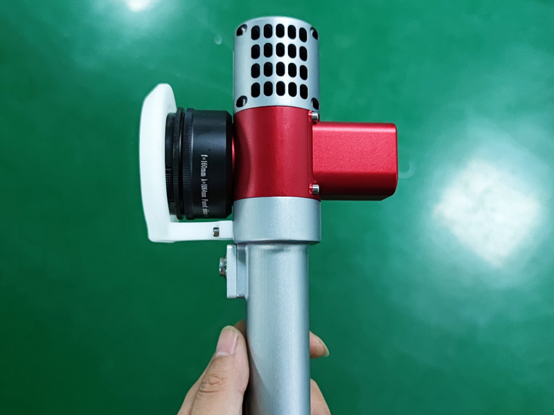 實惠價格 100W 背包式激光清洗機(jī)出售