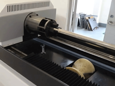 2mm 不銹鋼激光切管機 2mm 不銹鋼激光切管機