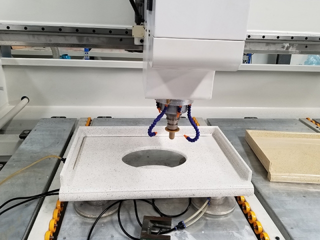 數控機床在石材加工中的新機遇