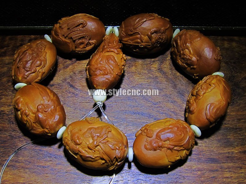使用數(shù)控雕刻機雕刻下橄欖核