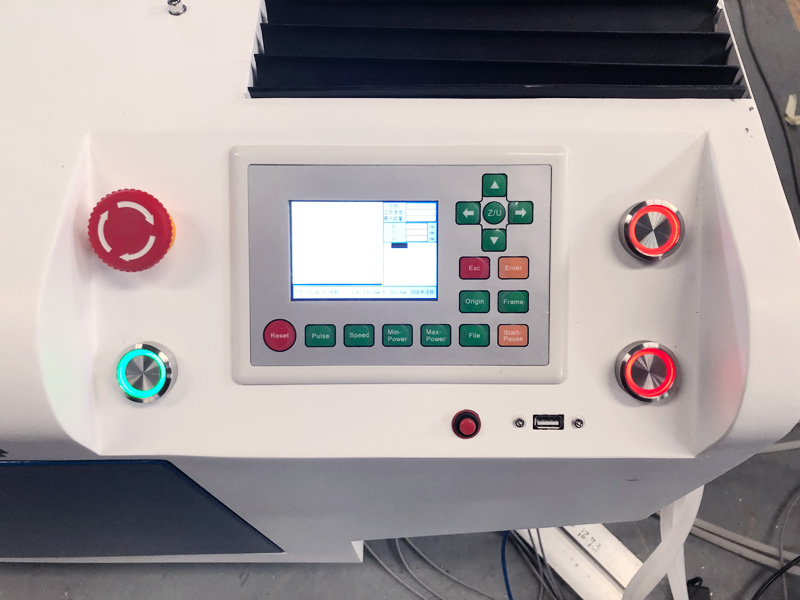 數(shù)字控制器