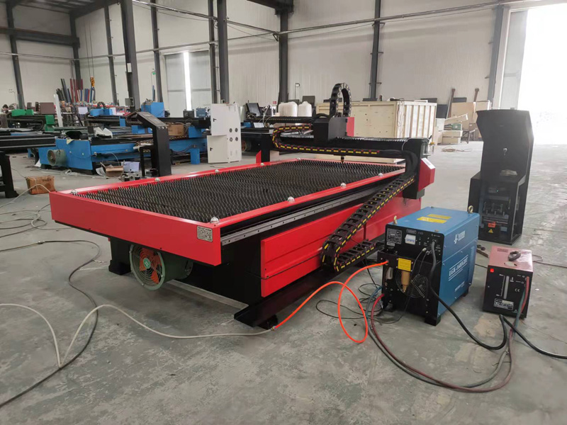 帶100A電源的數控等離子切割機