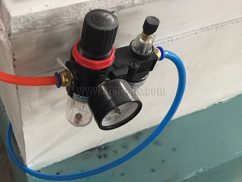 最實惠的數(shù)控木工車床出售