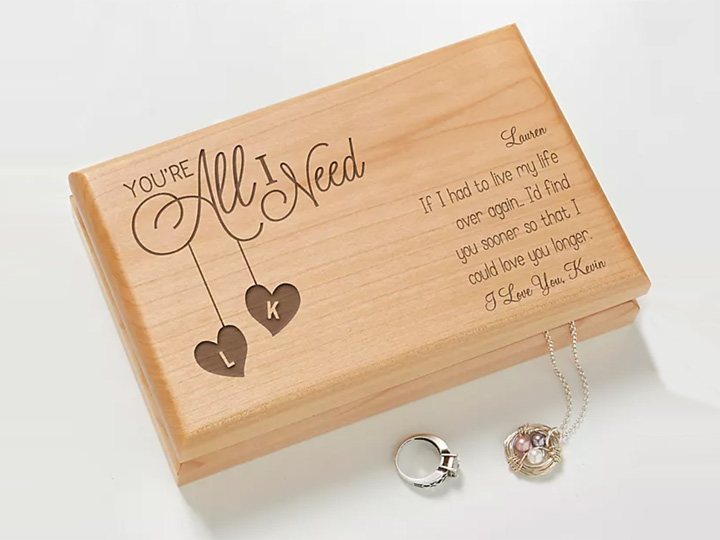 激光雕刻木質(zhì)珠寶盒 激光雕刻木質(zhì)珠寶盒