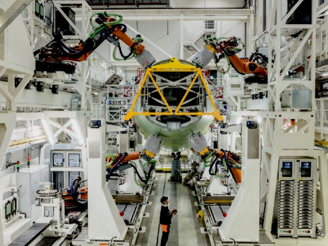 3D 航空航天焊接中的機器人激光焊接機