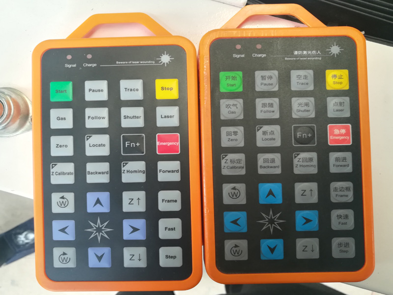 帶遙控器的高清平板顯示屏