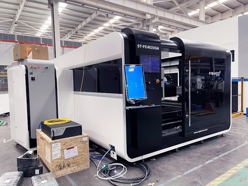 6000W 金屬光纖激光切割機