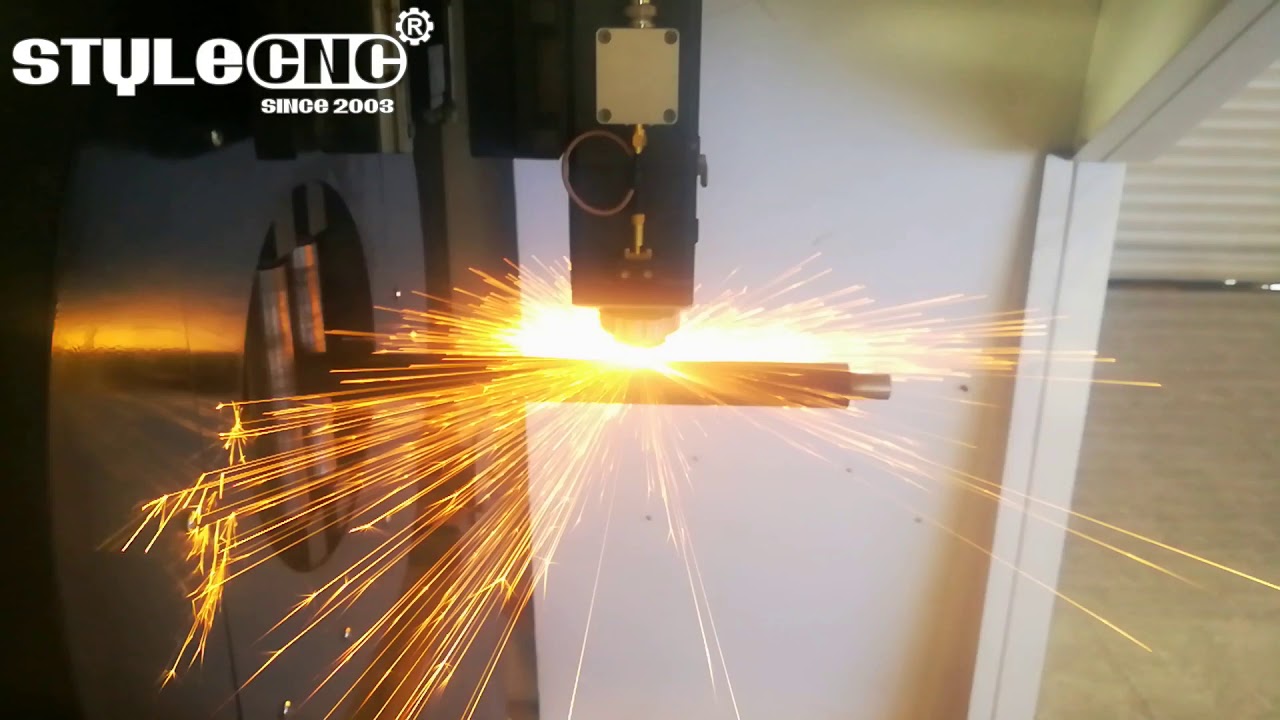 用于金屬管切割的兩用光纖激光切割機 用于金屬管切割的兩用光纖激光切割機