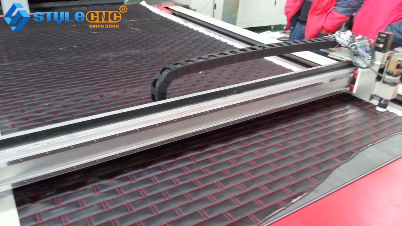 汽車(chē)座椅振動(dòng)刀切割機(jī) 汽車(chē)座椅振動(dòng)刀切割機(jī)