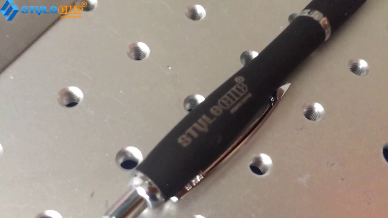 20W 塑料筆飛行光纖激光打標系統(tǒng) 20W 塑料筆飛行光纖激光打標系統(tǒng)