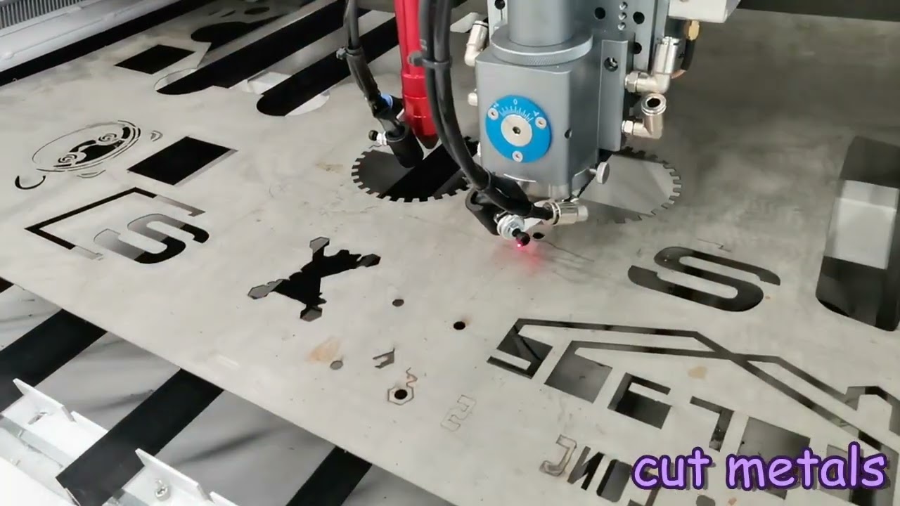 4x8 平板激光數(shù)控雕刻切割機(jī)出售